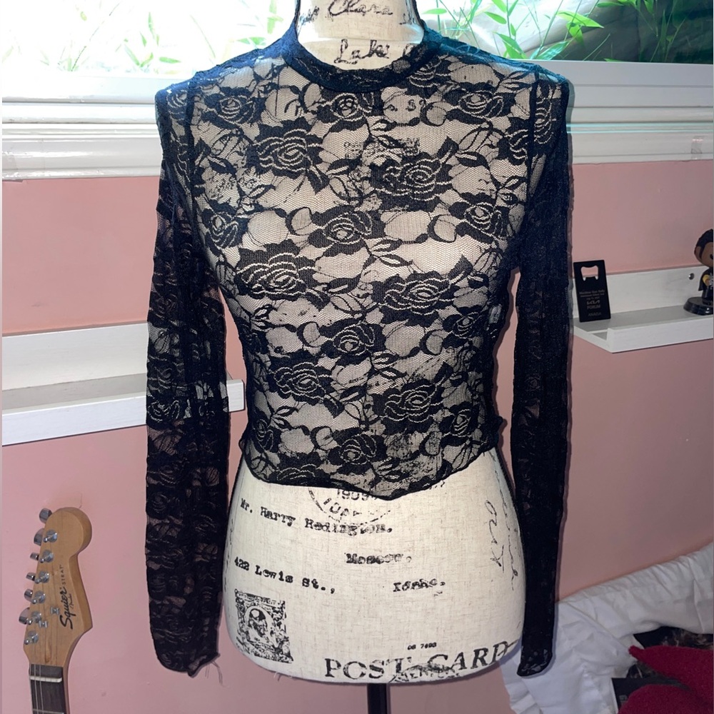Women’s Mesh Blouse